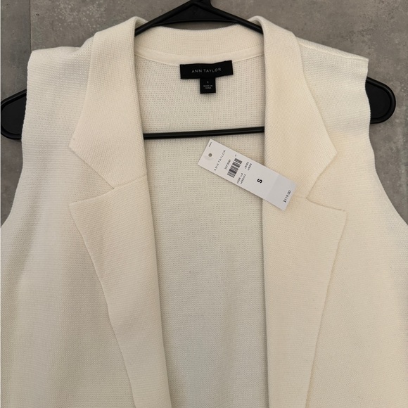 NWT Ann Taylor Knit Sweater | S - Picture 2 of 5